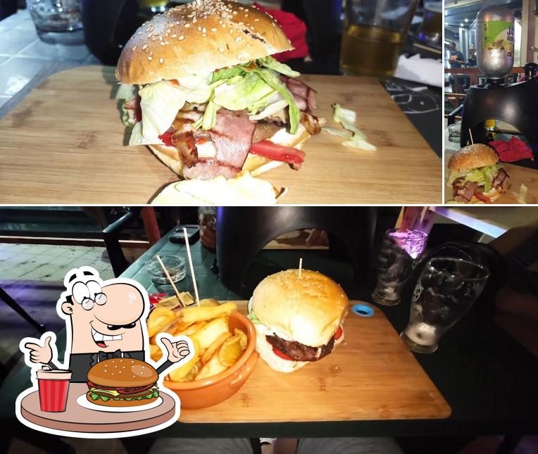 Prova un hamburger a A TUTTA BIRRA - PALMI