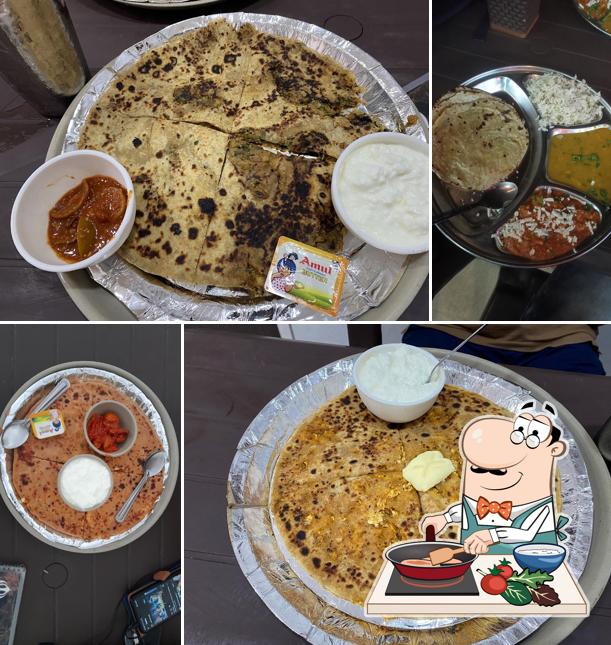 Chicken curry at SINGH SAAB de parathe