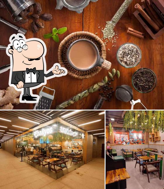 The interior of Chaayos Chai+Snacks=Relax