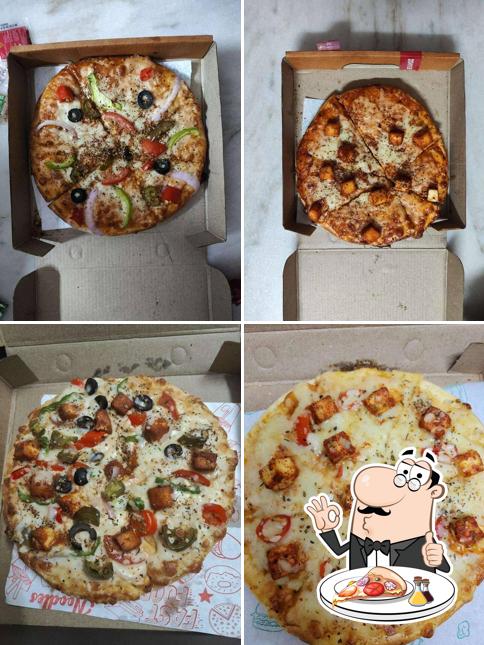 Pick pizza at BFF-Best Fiery Foods