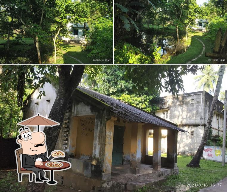 Check out how Nazirpur paschimpara road looks outside