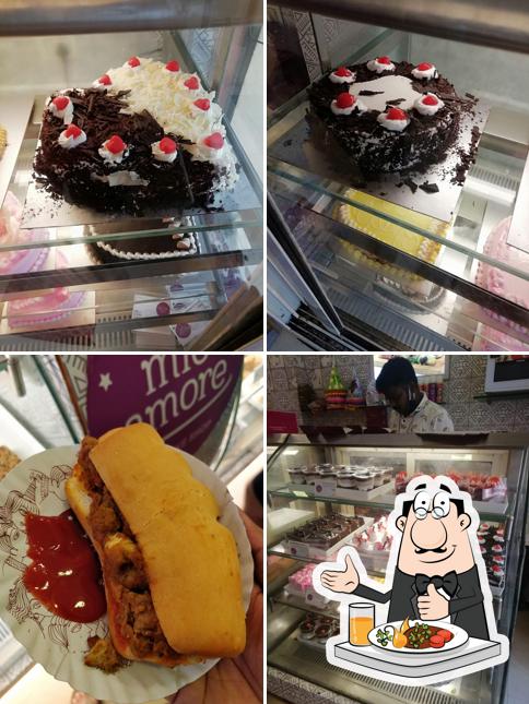 Pulled pork sandwich at MIO AMORE,THE CAKE SHOP