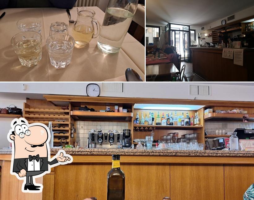 Dai un'occhiata agli interni di Antica Trattoria al Sole