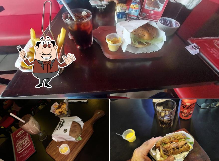 Comida em LeMax Hamburgueria - Abelardo Bueno