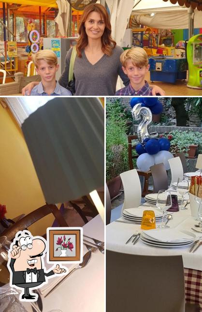 Siediti a un tavolo di LOCANDA AL PORTONE