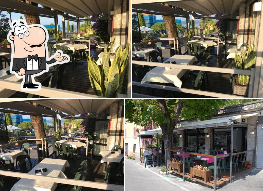 Siediti a un tavolo di Enoteca California
