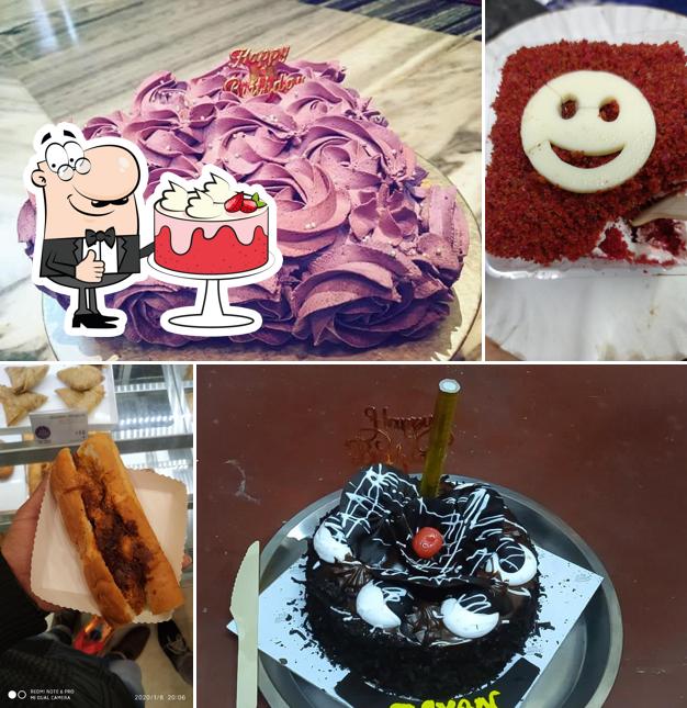 Red velvet cake at Mio Amore - The Cake Shop (Bagnan)