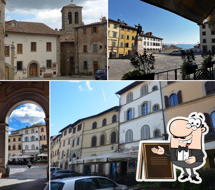 Puoi goderti l'aria fresca dal dehors di Caffè Garibaldi di Romano Gennaro