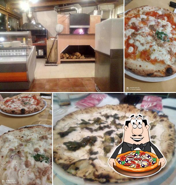Ordina una pizza a Gigi Pizza e Griglia