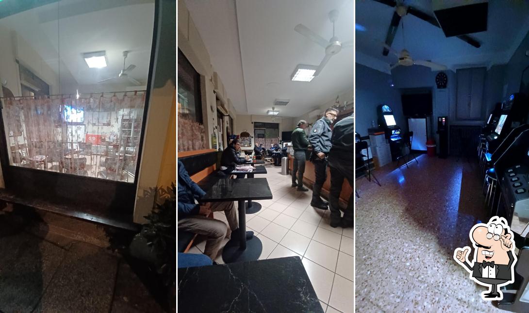 Siediti a un tavolo di Bar Cavour