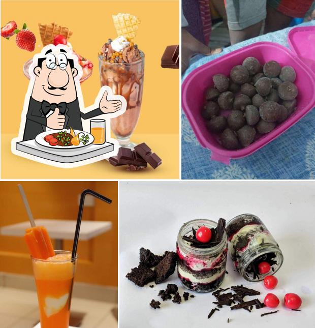 Food at Rollick- Ice Creams, Cakes & Desserts