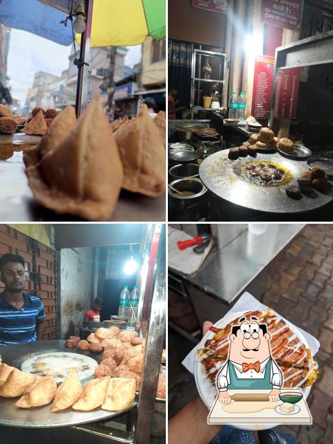 Samosa at Banarasi Chaat House