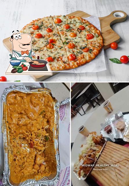 Chicken curry at OROBITE PHAGWARA