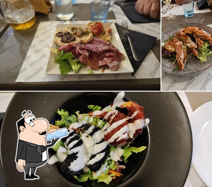 La bevanda e cibo del ristorante