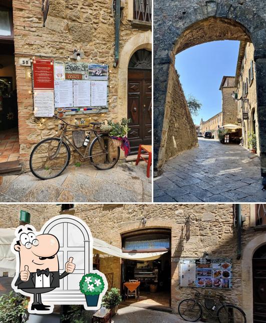 Gli esterni di Osteria La Pace Volterra
