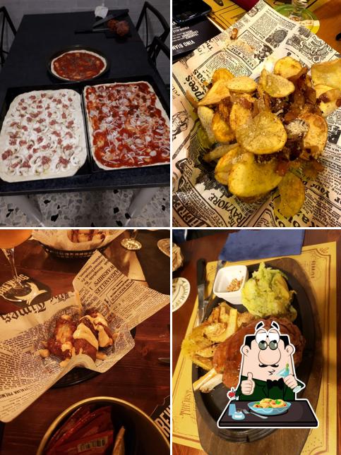 Patatas bravas al Porco Rosso Pub