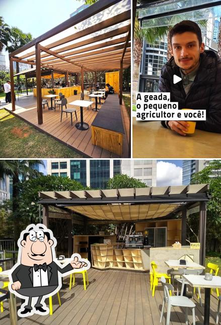 Veja imagens do interior do Raus Café