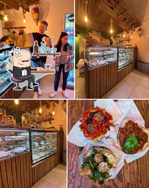 Gli interni di Piennolo street-food