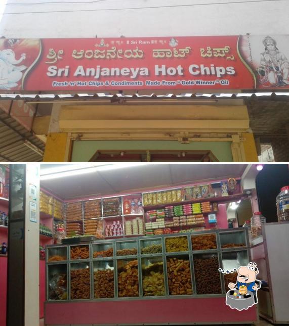 Food at SRI ANJANEYA HOT CHIPS