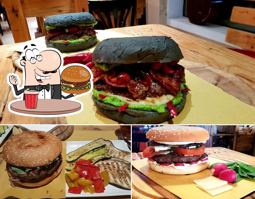 Gli hamburger di Millennium Pub ( bresseo di Teolo PD) potranno incontrare i gusti di molti