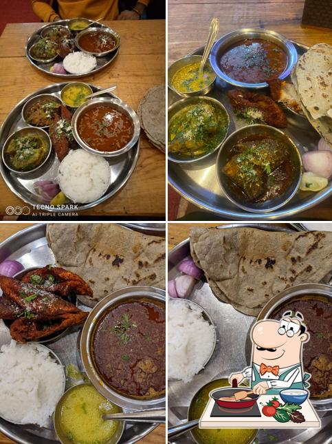 Chicken curry at Hotel Bhigwan special Machhi