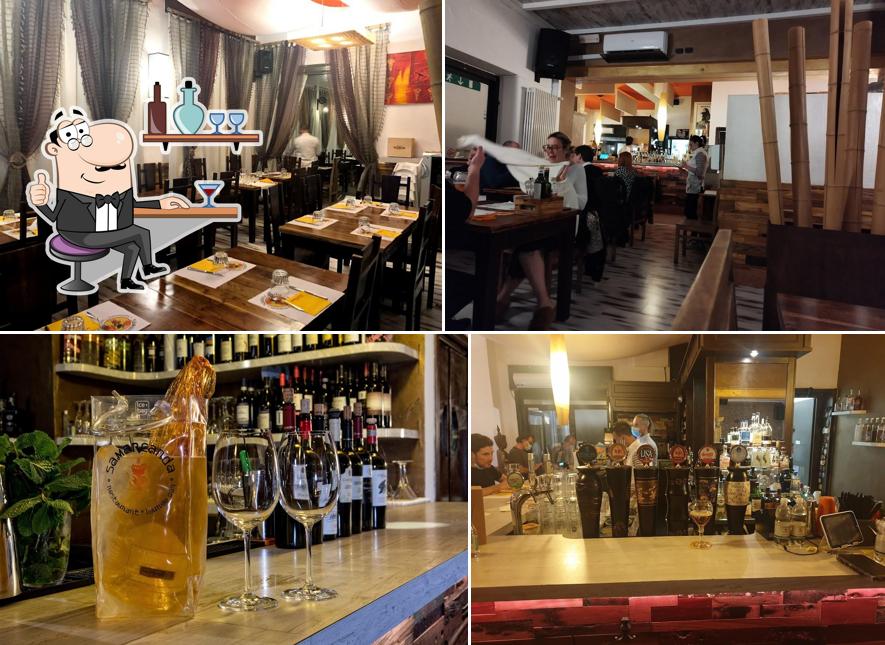 Siediti a un tavolo di Samarcanda