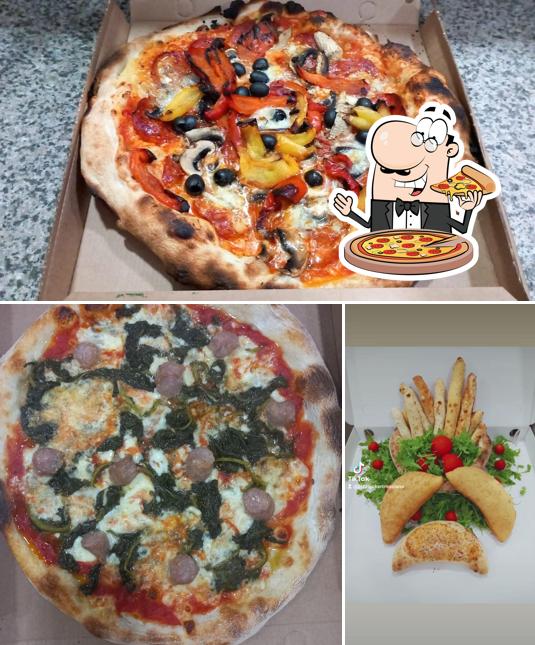 Scegli tra le svariate varianti di pizza