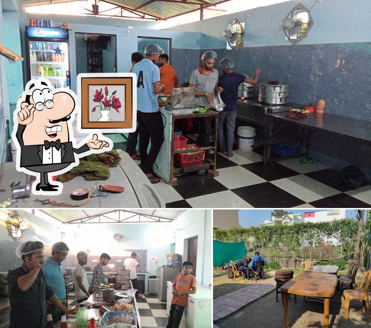 The interior of Annapoorna Chinese Fast Food