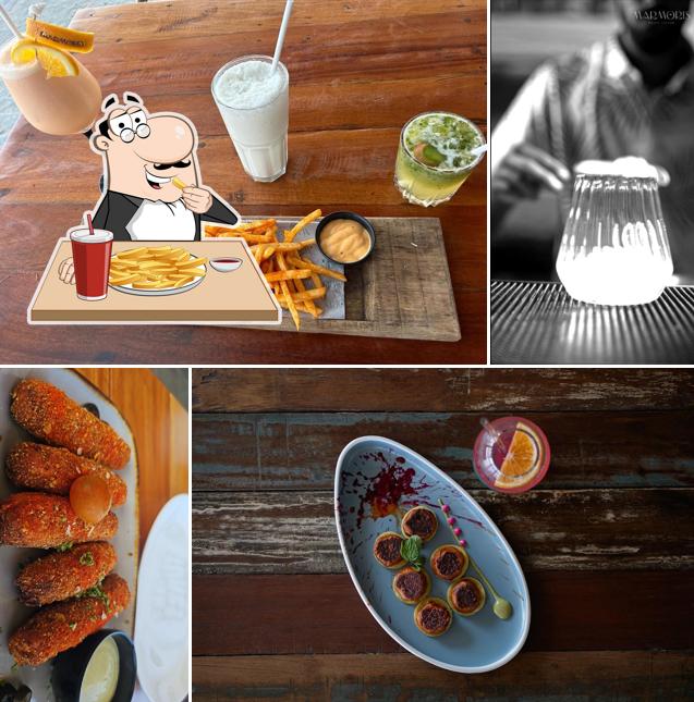 French fries at Marmoris Beach Lounge