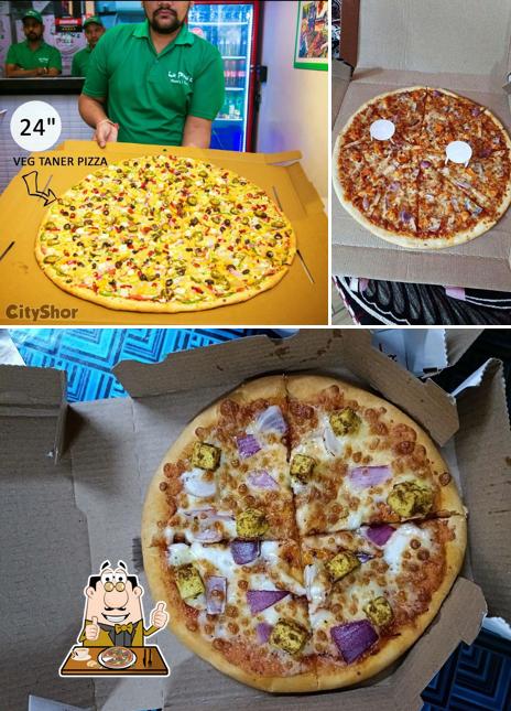 Get different variants of pizza