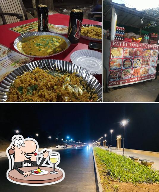 Egg cafe is distinguished by food and exterior