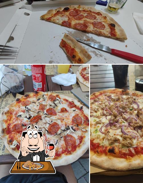 A Pizzeria il Basilico, puoi provare una bella pizza