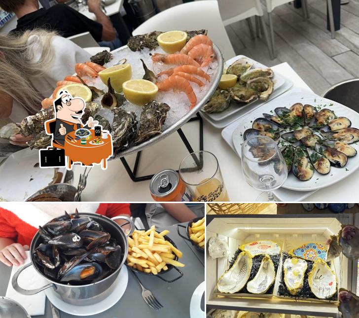 RESTAURANT La Barque Bleue MEZE M ze Restaurant Menu Prices And restaurant-la-barque-bleue-meze-m-ze-restaurant-menu-prices-and