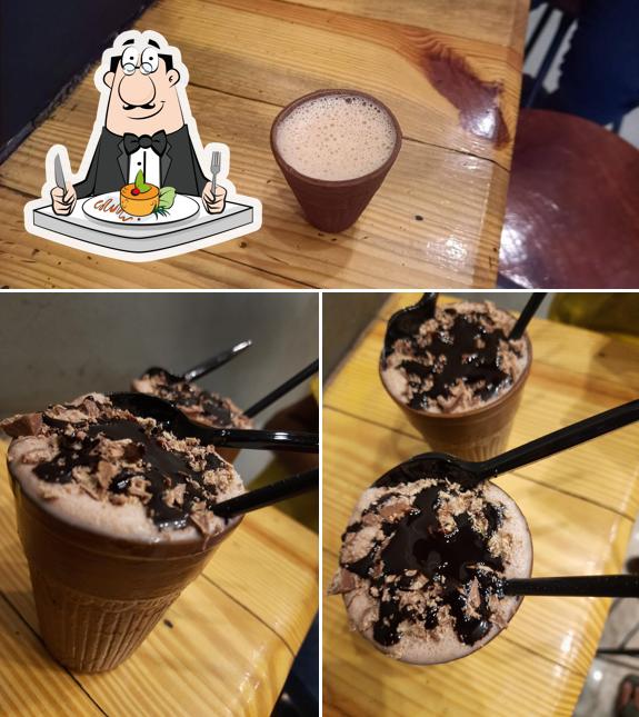 Chocolate mousse at Tealogy Cafe Dewas (mp)