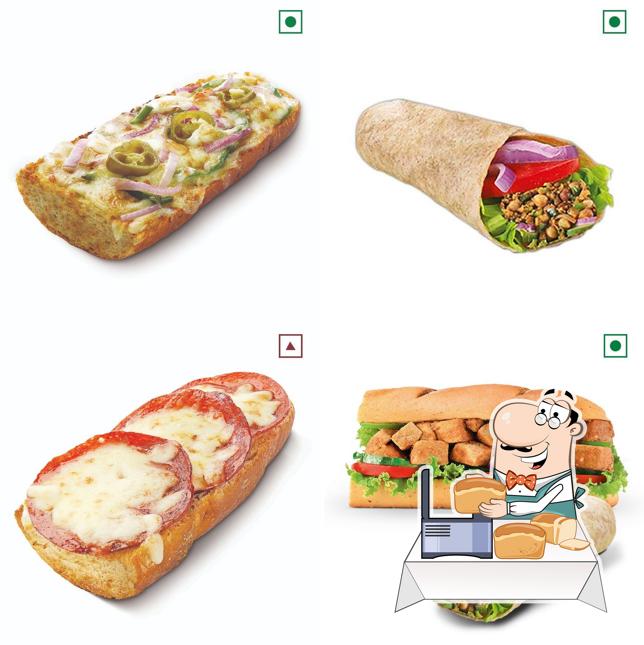 Garlic bread at Subway