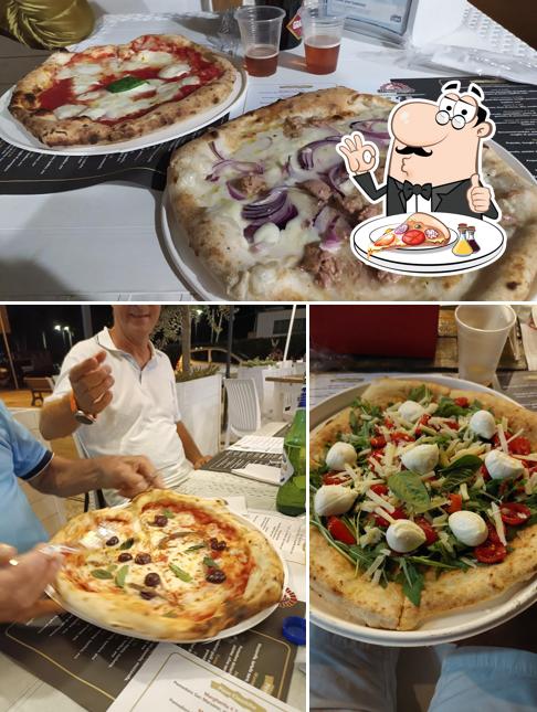 Prenditi una pizza a Mamapizza Ristorante Pizzeria