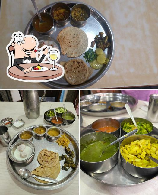 Food at Shree Vallabha Dining Hall (A.C. Hall)