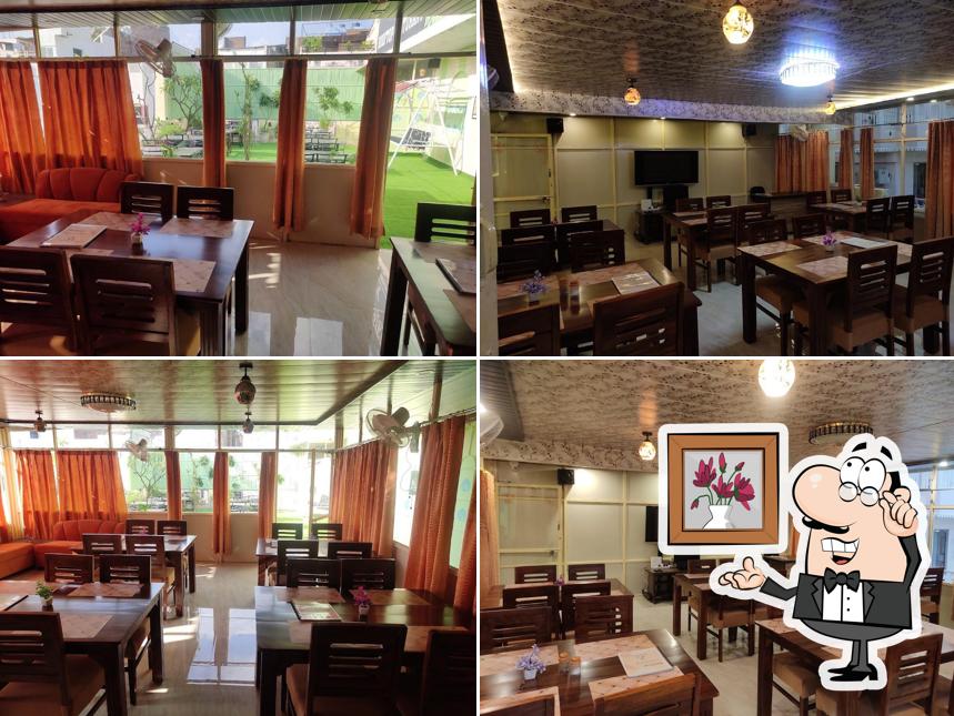 Check out how Trattoria italian restaurant looks inside