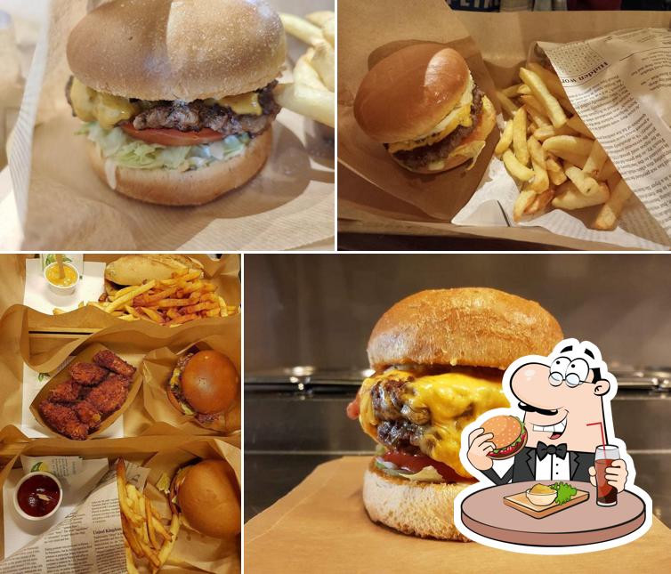 Chez Tonton sert une sélection d'options pour les amateurs d'hamburgers