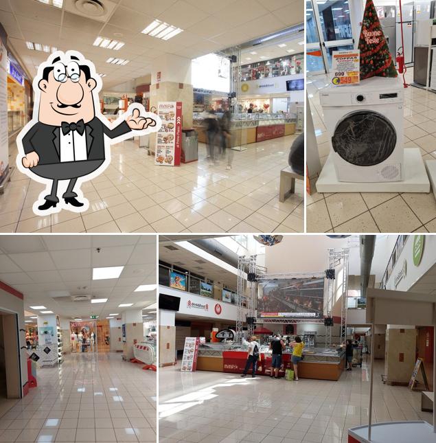 Siediti a un tavolo di Il Molino Galleria Commerciale