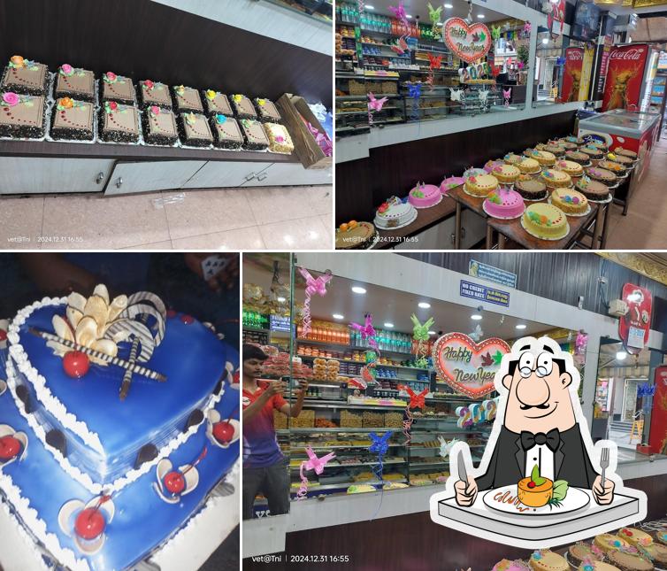 Food at SRI HARI SWEETS AND BAKERY