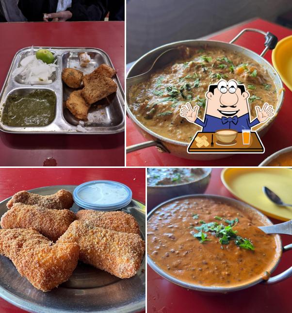 Food at Laddu Fish & Chicken Corner
