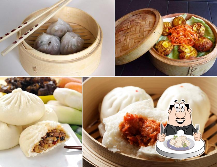 Dumplings at Baos & Dimsums - Asian Street Kitchen