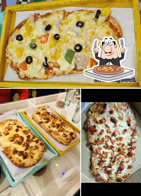 Pick pizza at Namaste Delhi