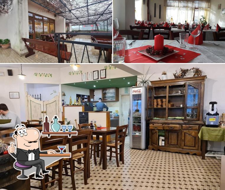 Siediti a un tavolo di Pizzerija pod Pergolo