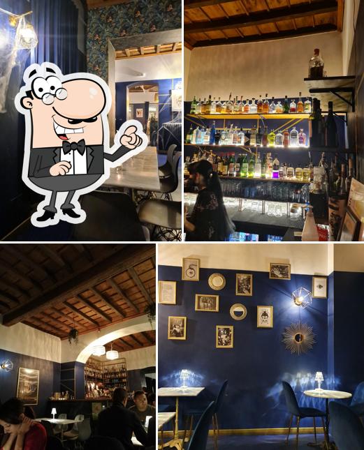 Gli interni di The Goodman Cocktail Bar