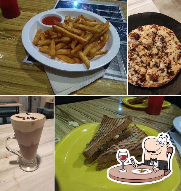 Chocolate mousse at Hangout Cafe