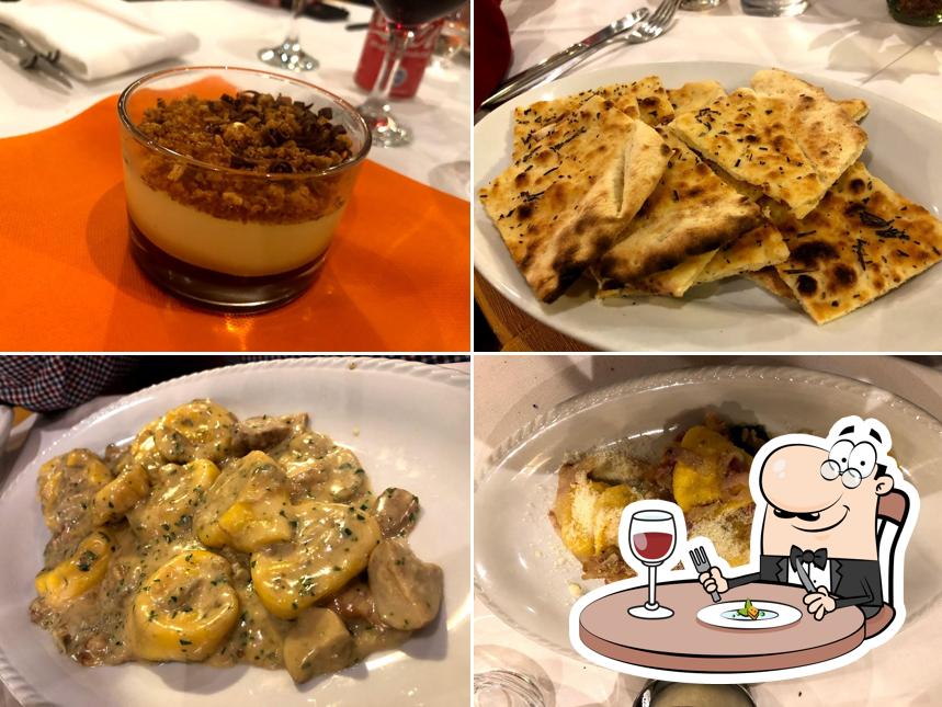 Cibo al Ristorante Pizzeria Rosso Blu
