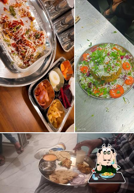 Food at SHREE KHODIYAR KATHIYAWADI DHABA (Taste of Bharuch)