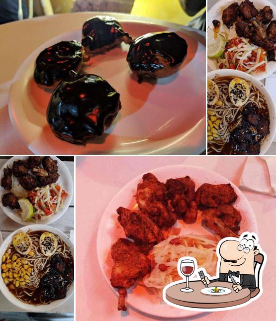 Food at Yatai Food Cart